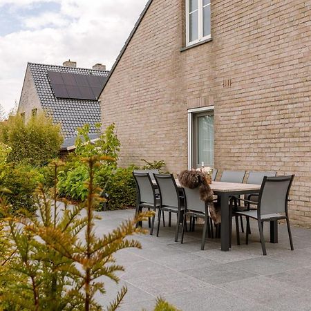 Fantastic Family Villa With Beautiful Garden Oostende Exteriör bild