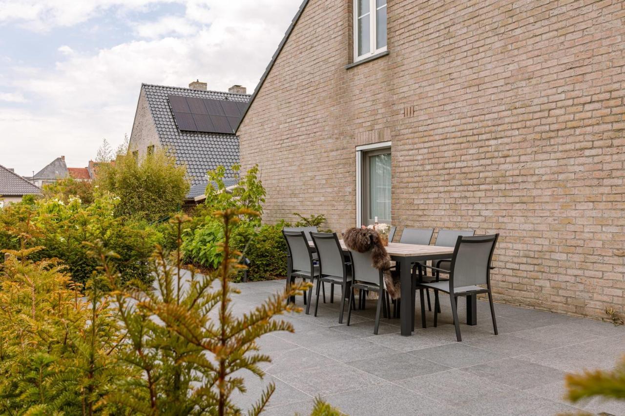 Fantastic Family Villa With Beautiful Garden Oostende Exteriör bild